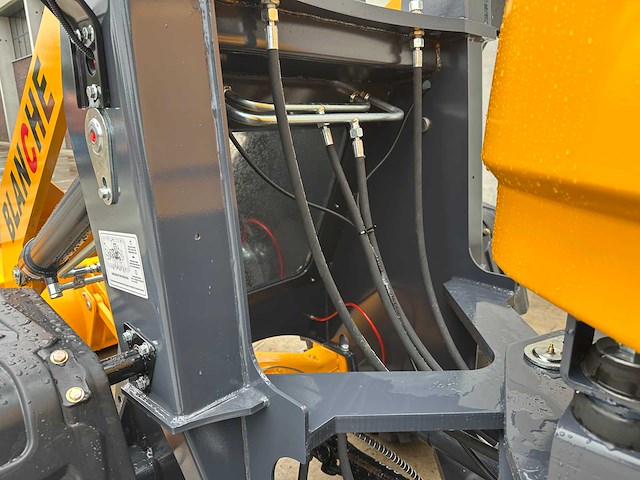 Blanche - 2025 - tw36 - shovel - afbeelding 6 van  31