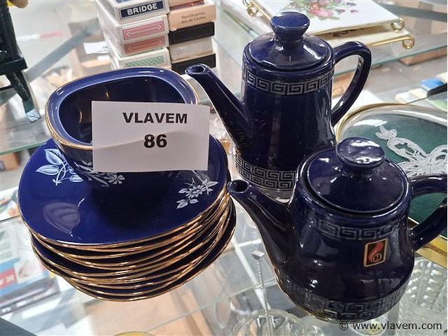 Blauw vaatwerk - afbeelding 1 van  2