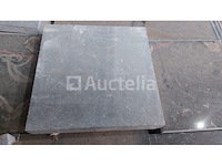 Blauwe belgische steen arduin 20 x 20 x 3 (9,6m2) - afbeelding 1 van  3