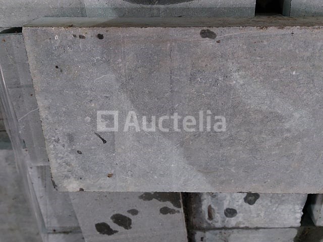 Blauwe belgische steen arduin verschillende lengtes 5 cm dik ( 12,48 m2 +-) - afbeelding 2 van  3