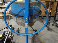 Blauwe betonmolen viramix - afbeelding 2 van  5