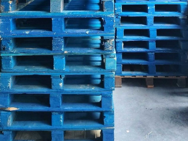 Blauwe blokpalleten (54x) - afbeelding 1 van  2