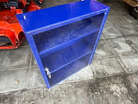 Blauwe metalen wandplanken - afbeelding 2 van  2