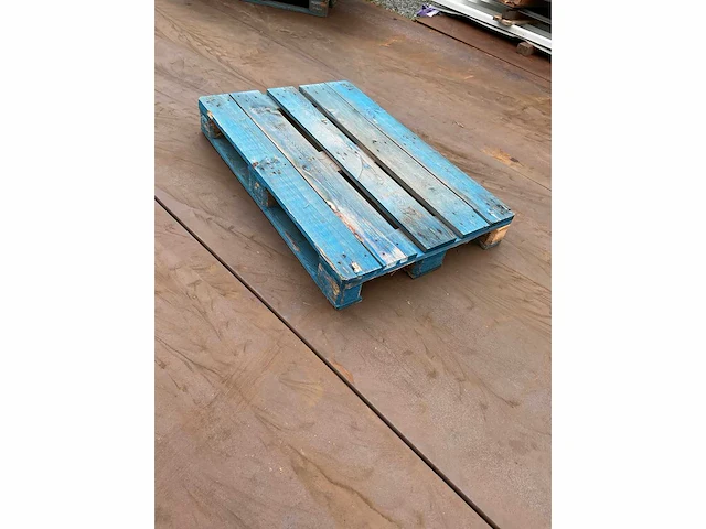 Blauwe pallet 120x80cm 41 stuks - afbeelding 1 van  4