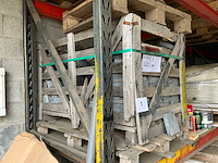 Blauwe steen rosace 3 (ca. 420x) - afbeelding 2 van  2