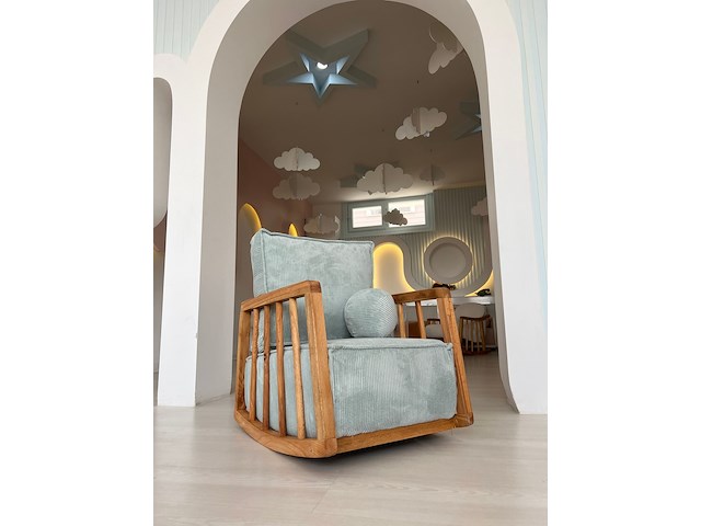 Blauwe wing chair sallanan van haagbeukhout - afbeelding 1 van  2