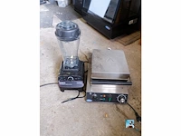 Blender en wafelijzer