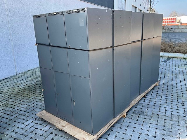 Blika lockerkast (8x) - afbeelding 1 van  11