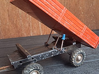 Blikken vrachtwagen met aanhangwagen made in germany l 630mm b 130mm h 130mm - afbeelding 6 van  10
