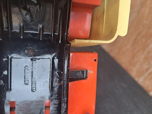 Blikken vrachtwagen met aanhangwagen made in germany l 630mm b 130mm h 130mm - afbeelding 10 van  10
