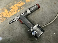 Blindklinknagelmachine (2x) - afbeelding 3 van  3