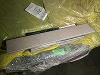 Blister 10 aero beige plint (1600x) - afbeelding 1 van  3