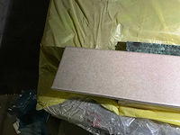 Blister 10 aero beige plint (1600x) - afbeelding 2 van  3