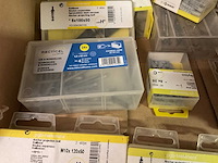 Blisters bevestigen - afbeelding 6 van  9