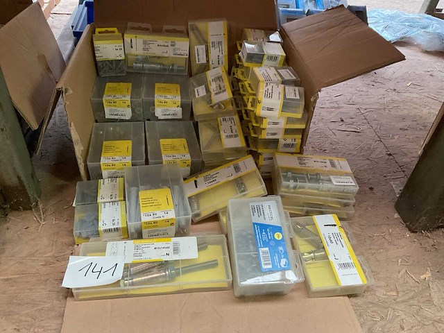 Blisters bevestigen - afbeelding 1 van  10