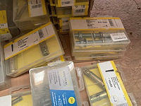 Blisters bevestigen - afbeelding 4 van  10