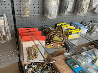 Blisters bevestiging - afbeelding 10 van  17