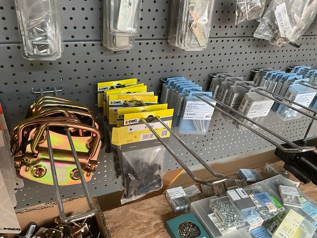 Blisters bevestiging - afbeelding 11 van  17