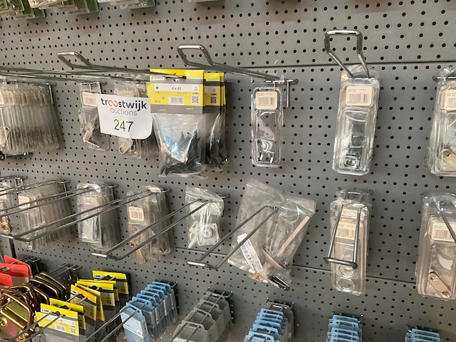 Blisters bevestiging - afbeelding 14 van  17