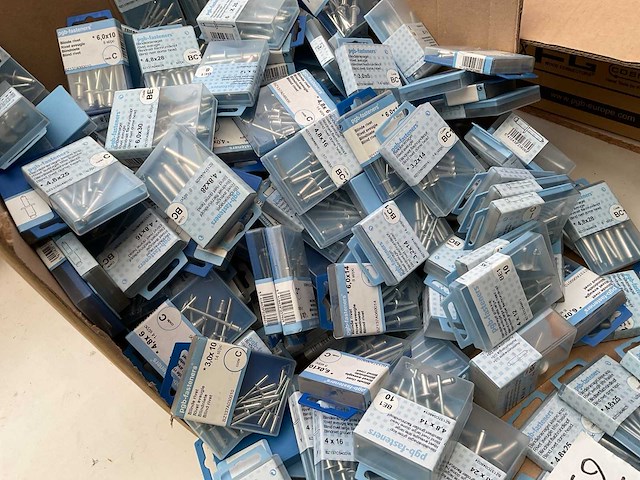 Blisters blind nieten - afbeelding 4 van  7