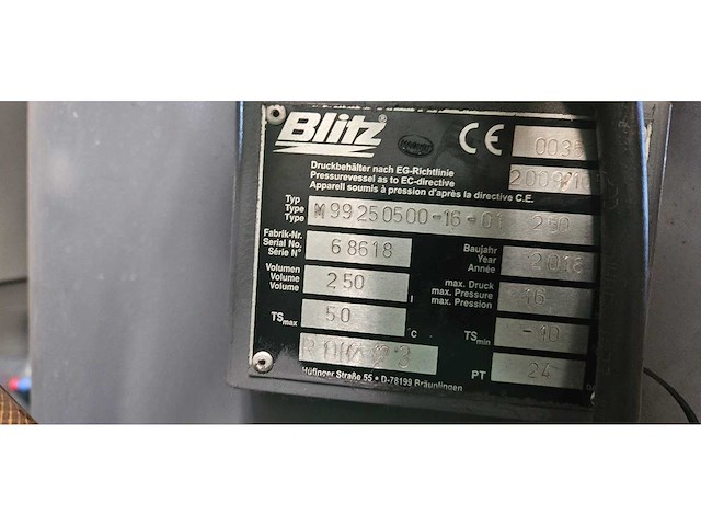 Blitz - 2016 - bkzs 561/250 - schroefluchtcompressor - afbeelding 2 van  3