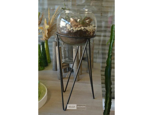 Bloemendecoratie op voet - afbeelding 1 van  3