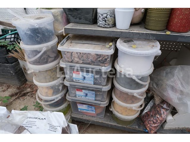 Bloemistenware set en apparatuur - afbeelding 15 van  19