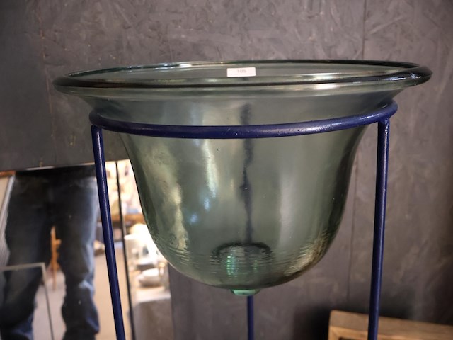 Bloempot op staander - afbeelding 3 van  3