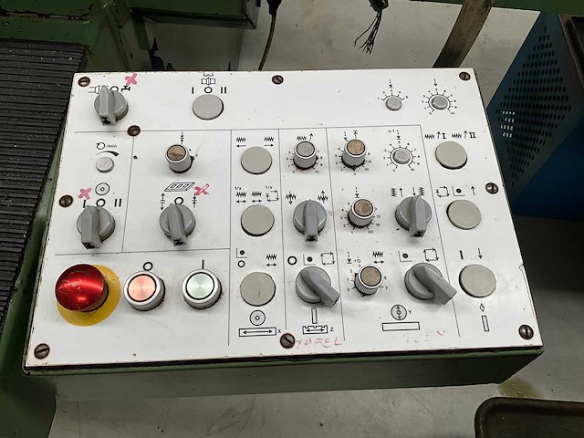 Blohm - hanseat 75 - oppervlakteslijpmachines - afbeelding 3 van  8