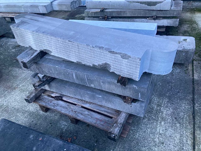 Blokken belgische blauwe steen - afbeelding 3 van  13