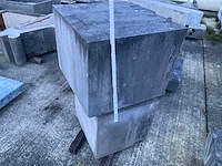 Blokken belgische blauwe steen - afbeelding 5 van  13