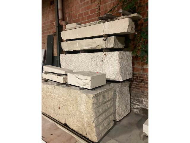 Blokken witsteen volgens beschrijving - afbeelding 6 van  8