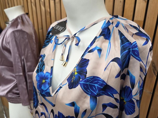 Blouse 2 cobalt flower maat xs - afbeelding 2 van  5