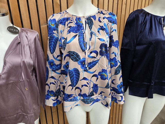 Blouse 3 cobalt flower maat s - afbeelding 1 van  4