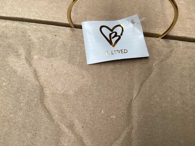 B.loved armband vlinder goudkleurig (66x) - afbeelding 4 van  4