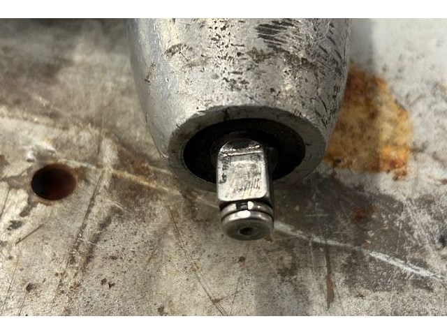 Blue point pneumatische slagmoersleutel - afbeelding 2 van  3