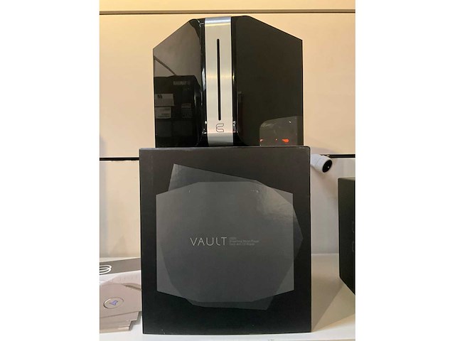 Bluesound vault v500 streaming music player & cd ripper - afbeelding 3 van  3