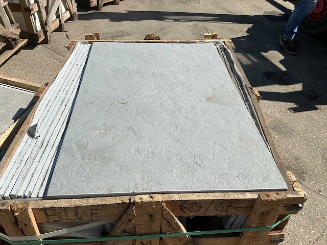 Bluestone 19,98 m2 natuursteen tegels - afbeelding 1 van  3