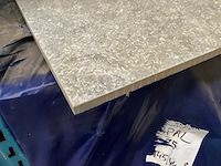 Bluestone grigio keramische tuintegel - afbeelding 2 van  4