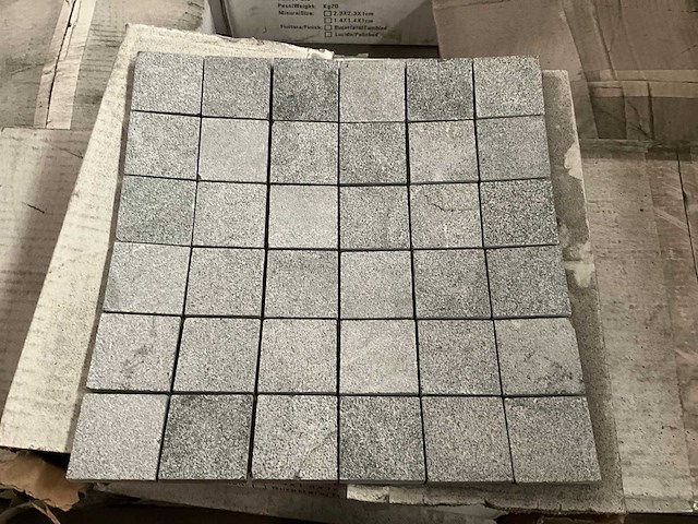 Bluestone mosaic tumbled mozaïek tegel - afbeelding 1 van  3