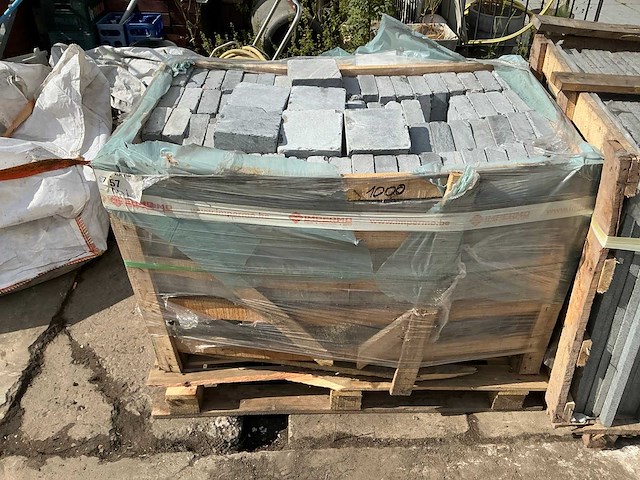 Bluestone tumbled natuursteen tuintegels 7,20m2 - afbeelding 3 van  3
