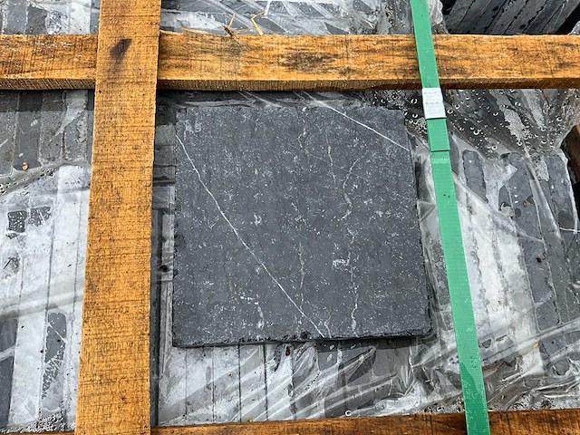 Bluestone tumbled premium natuursteen tuintegel ca. 54m2 - afbeelding 1 van  5