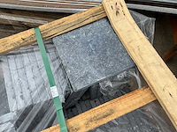 Bluestone tumbled premium natuursteen tuintegel ca. 54m2 - afbeelding 5 van  5