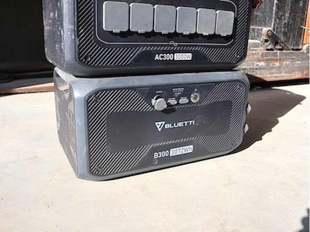 Bluetti ac300 & b300 - afbeelding 4 van  8