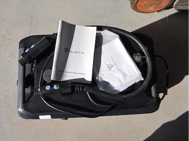 Bluetti ac300 & b300 - afbeelding 5 van  8