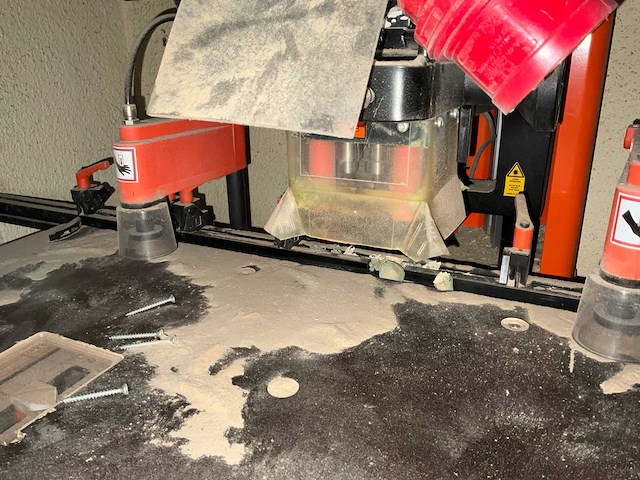 Blum minipress pro drilling hardware scharnierdeuren - afbeelding 3 van  12