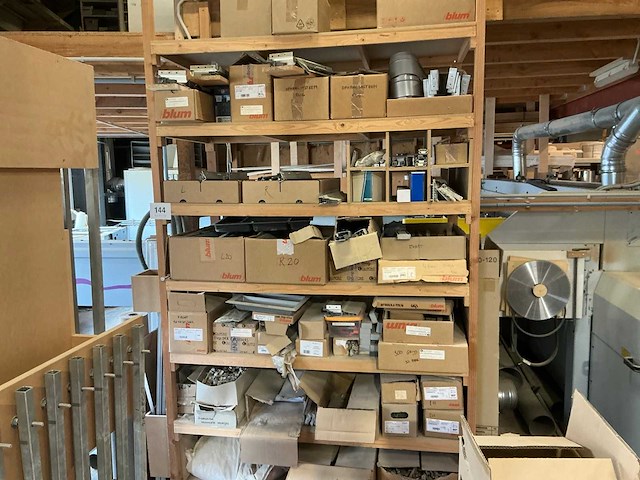 Blum partij scharnieren, schuifgeleiders en toebehoren - afbeelding 1 van  21