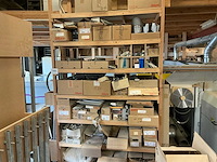 Blum partij scharnieren, schuifgeleiders en toebehoren - afbeelding 1 van  21