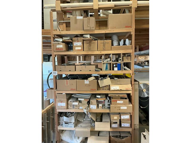 Blum partij scharnieren, schuifgeleiders en toebehoren - afbeelding 12 van  21