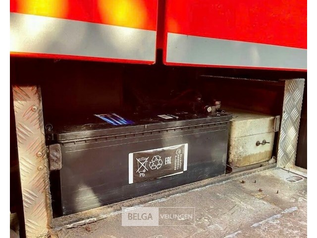 Bluswagen a116 mercedes - afbeelding 28 van  34